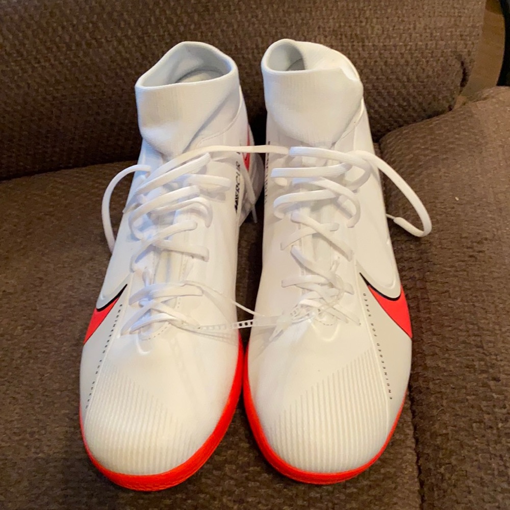 Nike Mercurial Indoor Shoes